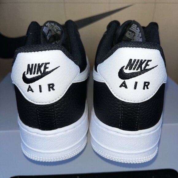 NEW Nike Air Force 1 Low \'07 Black White Leather CT2302-002 Men\'s Size 9 main image 5